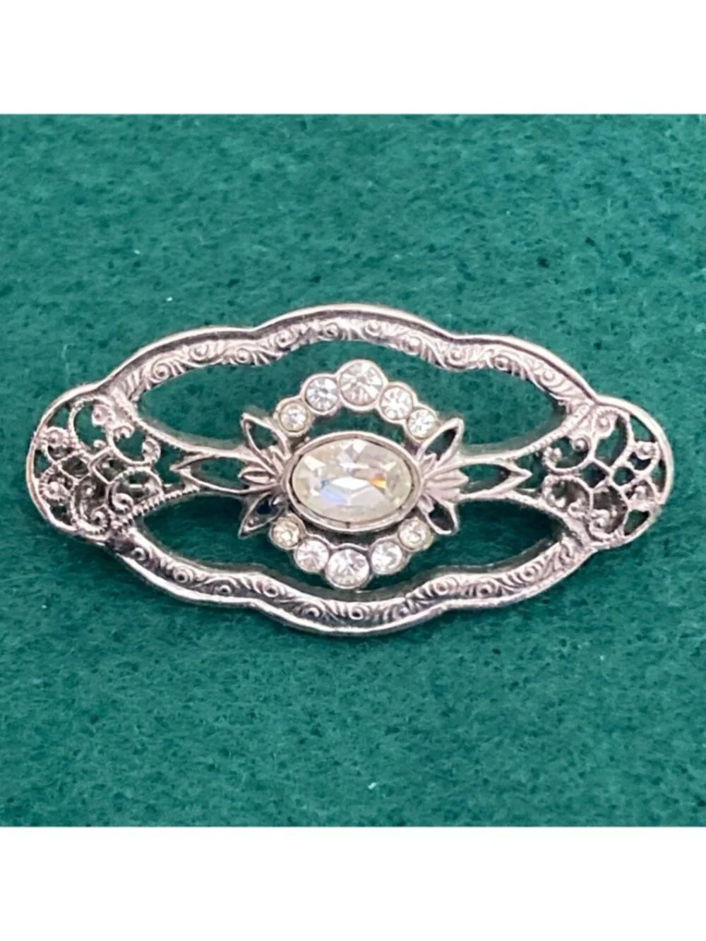 Vintage Style Silver Tone Rhinestone Filigree Brooch Pin Oval Victorian Look
